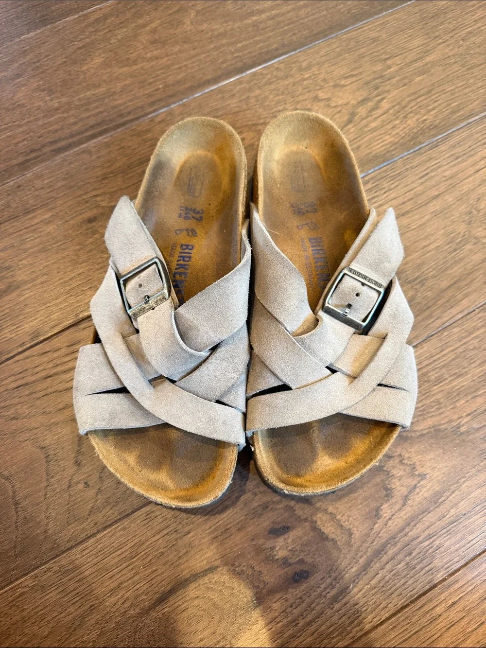 Birkenstock Lugano Soft Footbed Size 37 (6/6.5) - C33-068